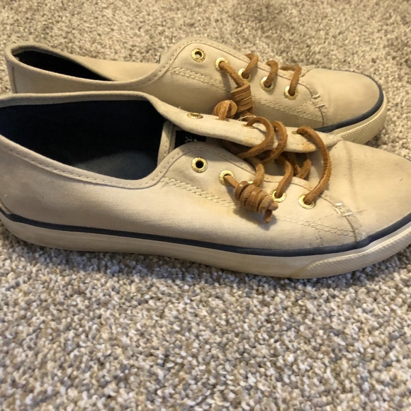 Sperry White Slip On - Picture 3 of 3